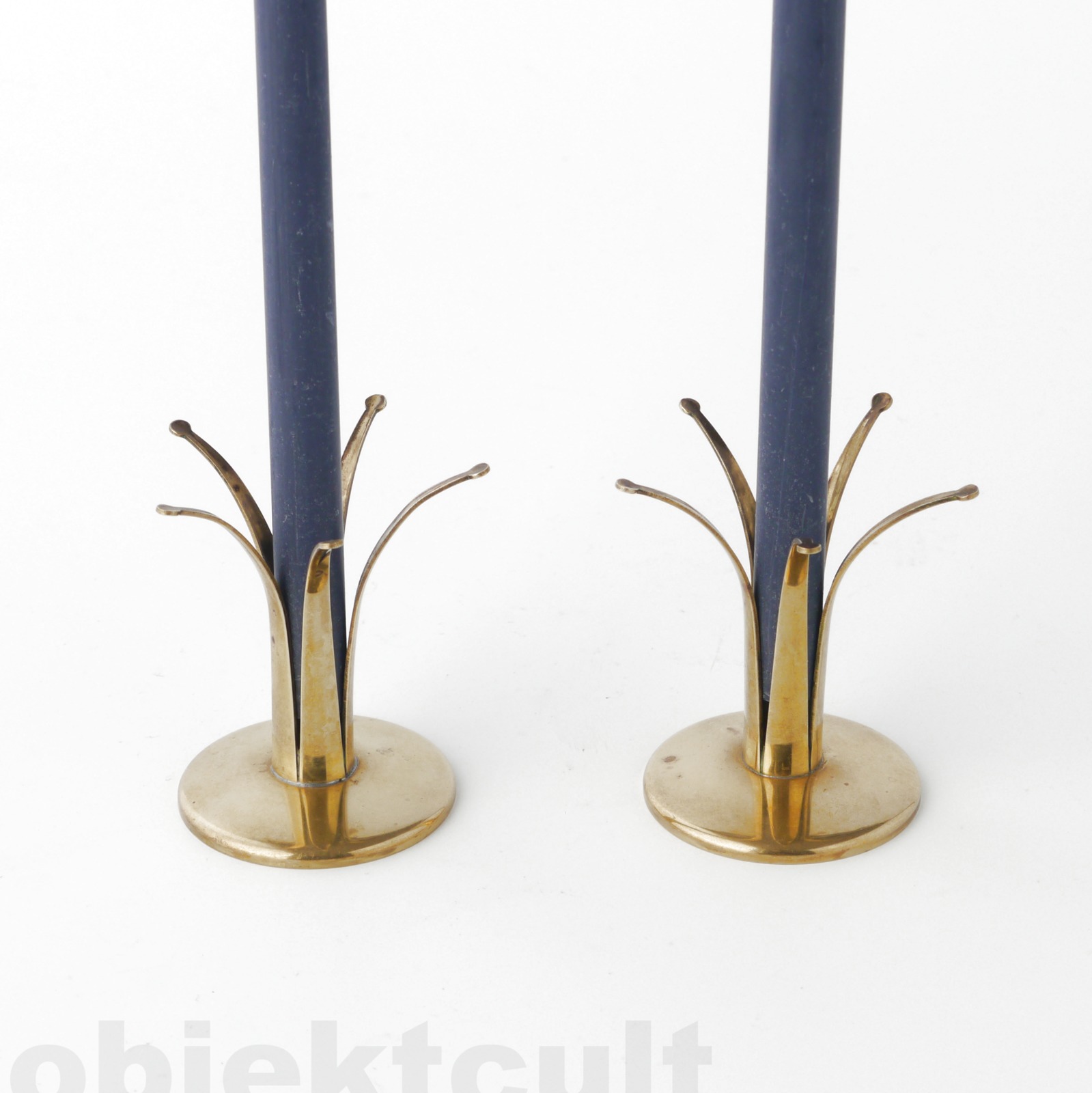 candlestick, candle stand, candleholder, Kerzenleuchter, Kerzenständer, Kerzenhalter, Liljan, manufacturer: Ystad Metall, design: Ivar Ålenius-Björk, Schweden, 1939